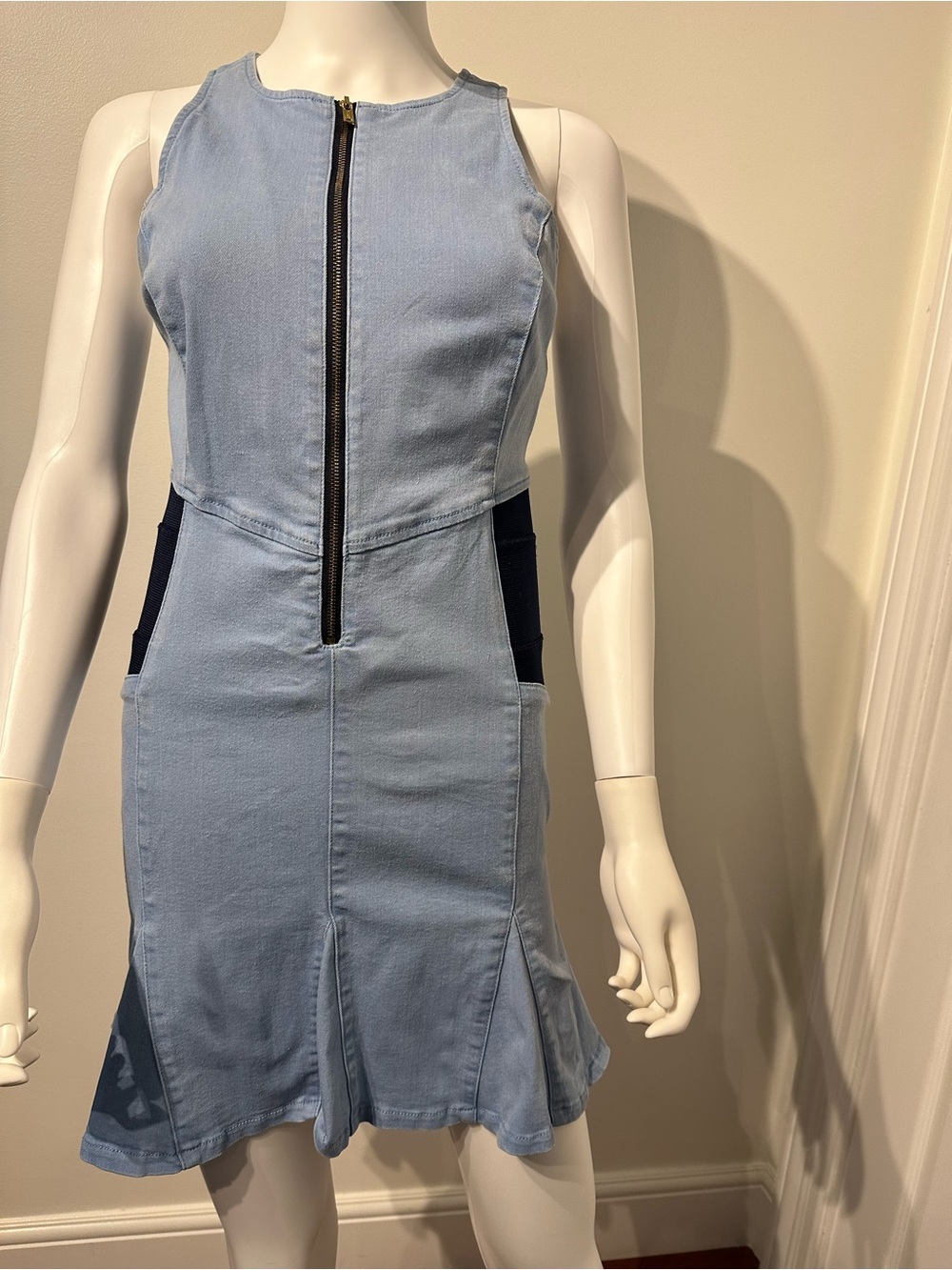GUESS Light Wash Denim Dress